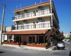 Hotel Evans (Nea Alikarnassos, Greece)