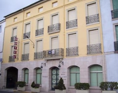 Hotel La Croix Blanche (Lodève, Francia)