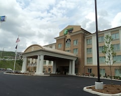 Holiday Inn Express And Suites Dickson City, An Ihg Hotel (Dickson City, USA)