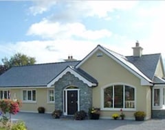 Bed & Breakfast Glenbrook House (Killarney, Irska)