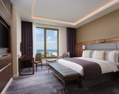 Khách sạn Lotte Hotel Samara (Samara, Nga)