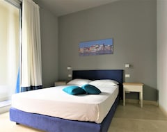 Zibibbo Suites & Rooms - Aparthotel In Centro Storico A Trapani (Trapani, Italia)