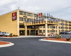 Clarion Hotel Airport & Conference Center (Charlotte, ABD)