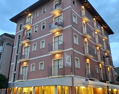 Hotelli Hotel Rosa Caorle (Caorle, Italia)