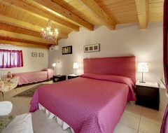 Hotelli Villa U Marchisi B&B (Scicli, Italia)