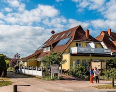 Khách sạn Haus Nordlicht (Ahrenshoop, Đức)