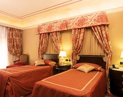Hotel River Chateau (Rome, Italy)