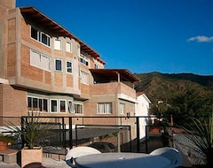 Hotel Altas Cumbres (Villa Carlos Paz, Arjantin)