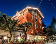 Khách sạn Firenze (Fanano, Ý)