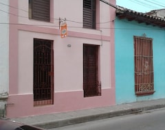 Khách sạn Cuba 208 (Santa Clara, Cuba)