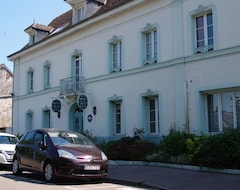 Hotel de la Tour (Pont-de-l'Arche, Francia)