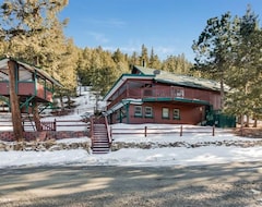 Toàn bộ căn nhà/căn hộ Large Mountain Home For Skiiers, Family And Friends (Idaho Springs, Hoa Kỳ)