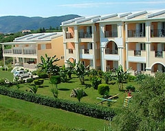 Khách sạn Jenny Hotel (Agios Sostis, Hy Lạp)