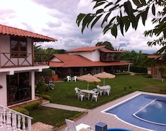 Hotel Finca La Karmelita (Quimbaya, Kolumbija)