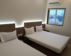 Hotel Ritz Vesu - Hotels In Vesu, Surat (Surat, Indija)