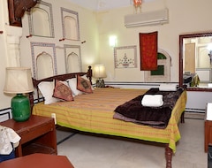 Hotel Singhasan Haveli Mandawa (Mandawa, India)