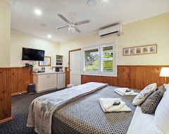 Hotel Forest Lodge Resort (Pemberton, Australia)