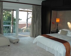 Hotel Atlantic House (Camps Bay, South Africa)