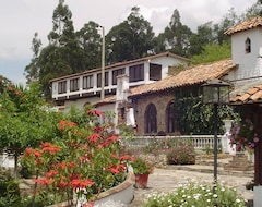 Hotel Puntalarga (Nobsa, Colombia)