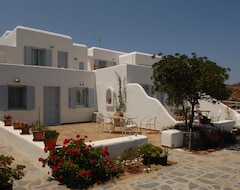 Otel Lino Apartments (Paradise, Yunanistan)