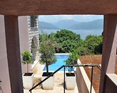 Tüm Ev/Apart Daire Beautiful Apartment With Stunning Views (Kotor, Montenegro)