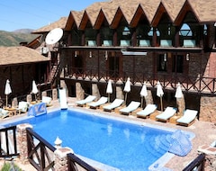 Pensión Boutigue Hotel Nebesa (Beldersay, Uzbekistán)