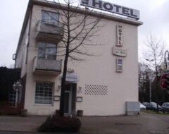 Hotel Zur Post (Monchengladbach, Alemania)