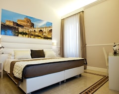 Hotel Rooms in Navona (Rome, Italy)