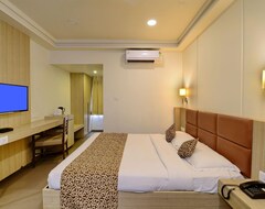 Hotel Spectrum (Brahmapur, India)