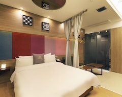 Khách sạn H Drive Hotel (Iksan, Hàn Quốc)