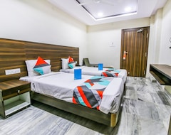 Hotel FabExpress Srujana Inn Nampally (Hyderabad, India)