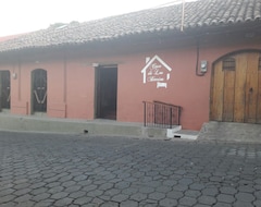 Hotel Casa De Los Berrios (León, Nikaragva)
