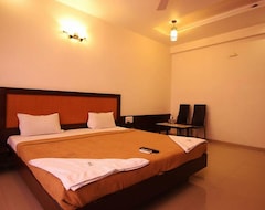 Hotel Mandai Palace (Shirdi, Indija)