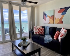 Toàn bộ căn nhà/căn hộ Beachfront ~ Marbella Del Caribe Condo ~ Newly Remodeled! (Carolina, Puerto Rico)