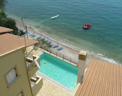 Khách sạn Oceanis Martiblue Apartments (Barbati, Hy Lạp)