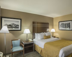 Hotel Quality Quarters Inn (Richmond, Sjedinjene Američke Države)