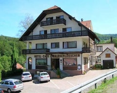 Otel Waldschlösschen (Bad Herrenalb, Almanya)