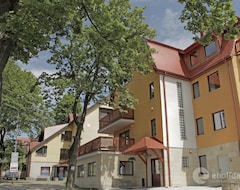 Khách sạn Bursztynowe Buki (Lądek-Zdrój, Ba Lan)