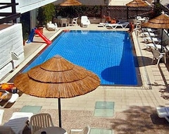 Căn hộ có phục vụ Caravel Hotel Apartments (Ixia, Hy Lạp)