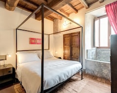 Hotel Residenza Torre Colonna (Rome, Italy)