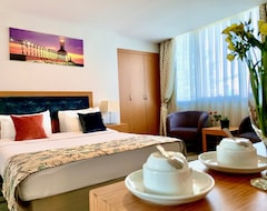 Regna Hotel (Antalya, Turkey)