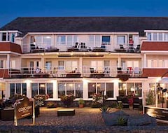 Khách sạn Cobo Bay Hotel (Castel, Vương quốc Anh)