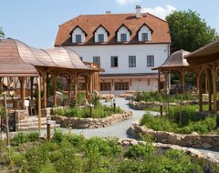 Pansion Babiččina Zahrada Penzion & Restaurant (Pruhonice, Češka Republika)