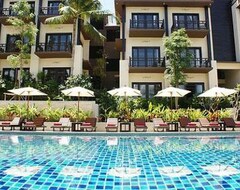Hotel Kirikayan Luxury Pool Villas & Spa (Mae Nam Beach, Thailand)