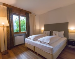 Bed & Breakfast Pension Sonnheim (Gargazon, Italia)