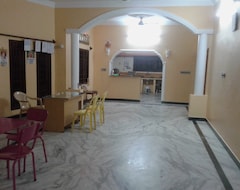 Khách sạn Annai Residency (Puducherry, Ấn Độ)
