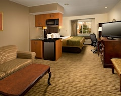 Khách sạn Comfort Inn & Suites Airport Dulles-Gateway (Sterling, Hoa Kỳ)