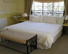 Hotel Birkenhead Manor Boutique Guest House (Bloubergstrand, South Africa)
