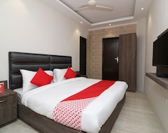 Hotelli OYO Flagship 22724 Hotel Shanavi Chinar Park (Kalkutta, Intia)