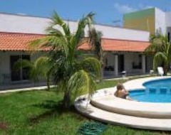 Khách sạn Hotel Plaza Almendros (Isla Mujeres, Mexico)